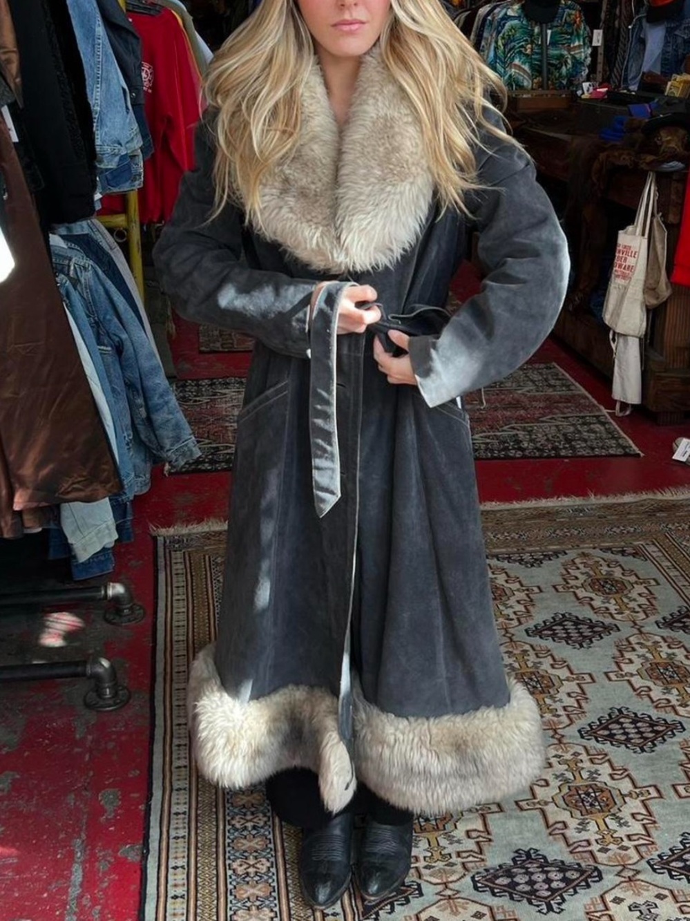 Vintage 70s Fur & Suede Coat - Picture 2 of 5